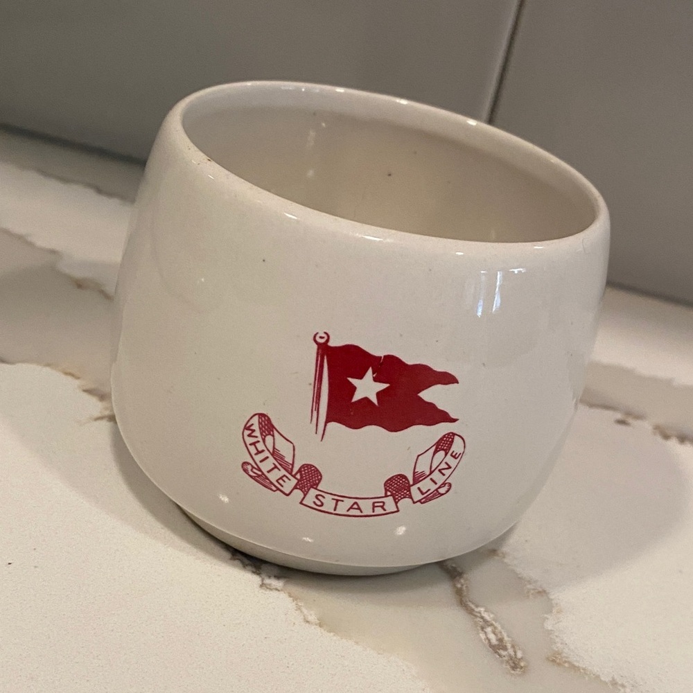 RMS Titanic White Star Line Mug Cream Version Artifact Collection